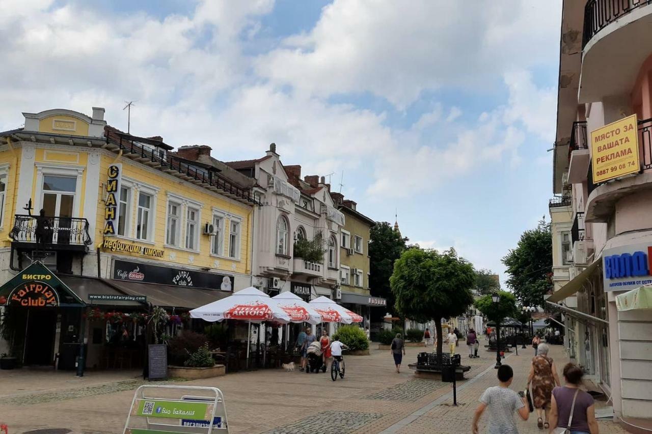 Sky Blue Danube Apartment Ruse Exterior photo