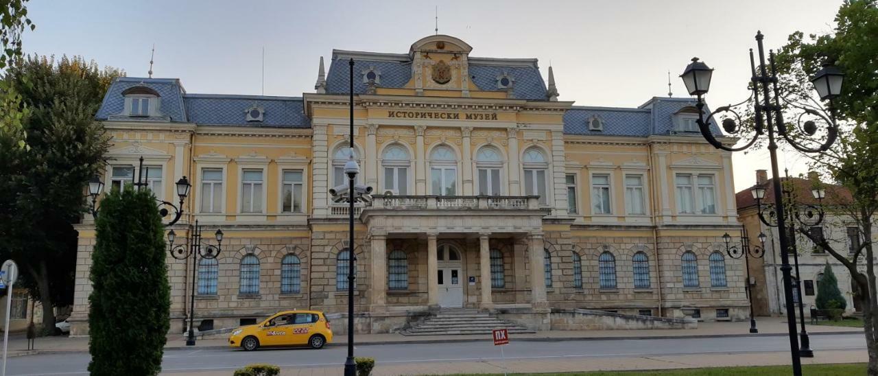 Sky Blue Danube Apartment Ruse Exterior photo